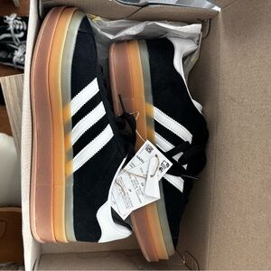 Adidas Women’s Black and White Sneakers